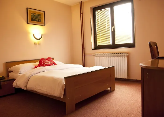 Taxi Bar 3* 格拉迪什卡