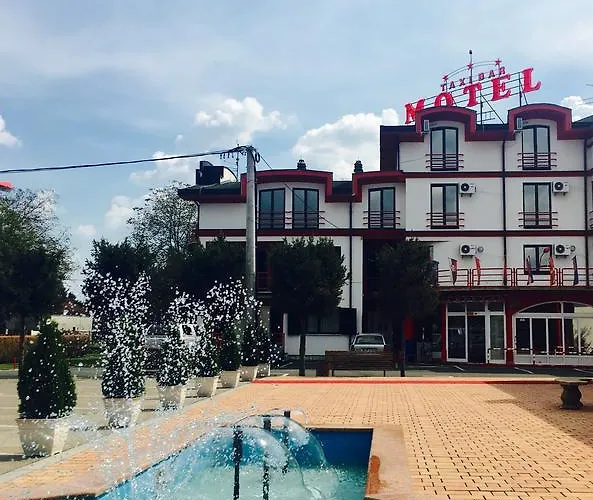 Taxi Bar 汽车旅馆