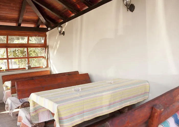 Taxi Bar 汽车旅馆 3*