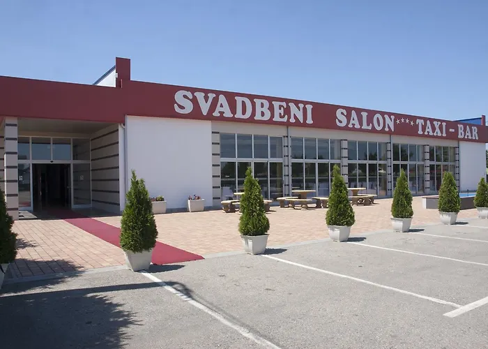 汽车旅馆 Taxi Bar 格拉迪什卡